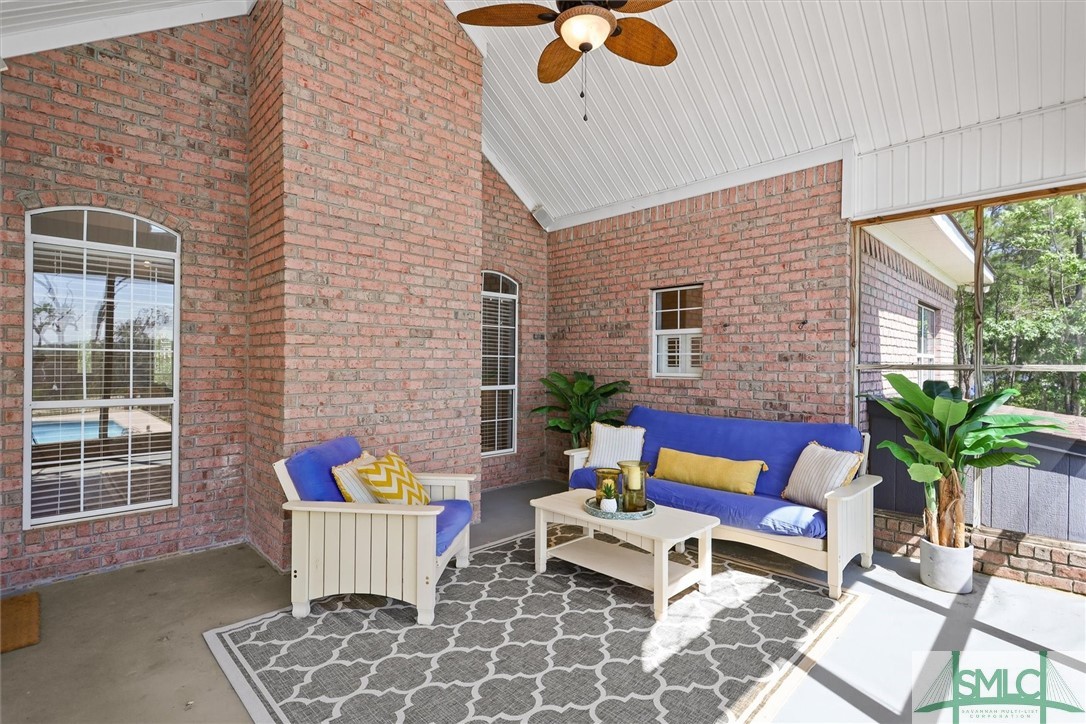 115 Pinetree Road