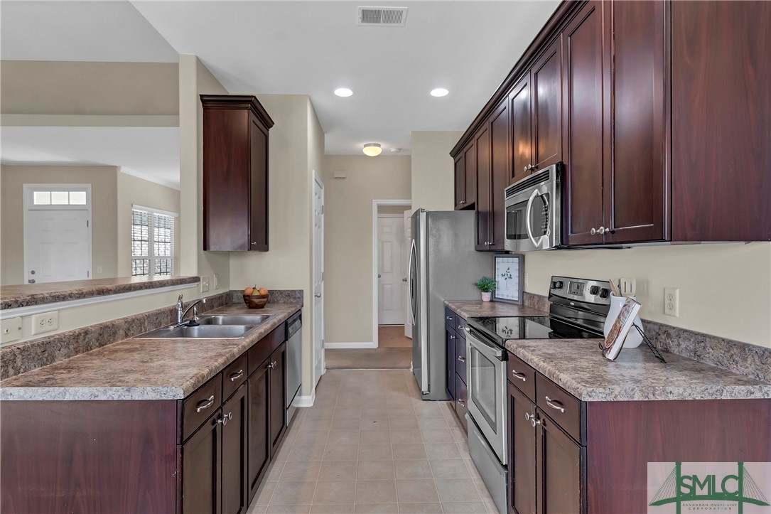 7 Chenoa Court