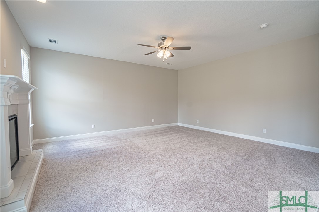 6 Cottonfield Drive