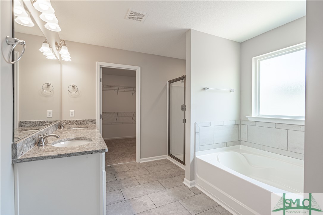 6 Cottonfield Drive