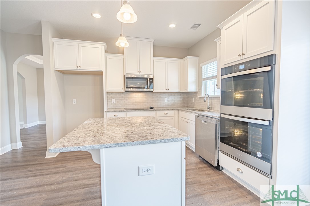6 Cottonfield Drive