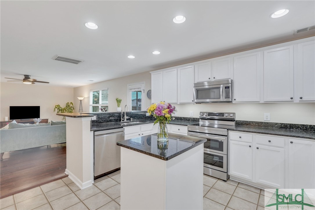 429 Lions Den Drive