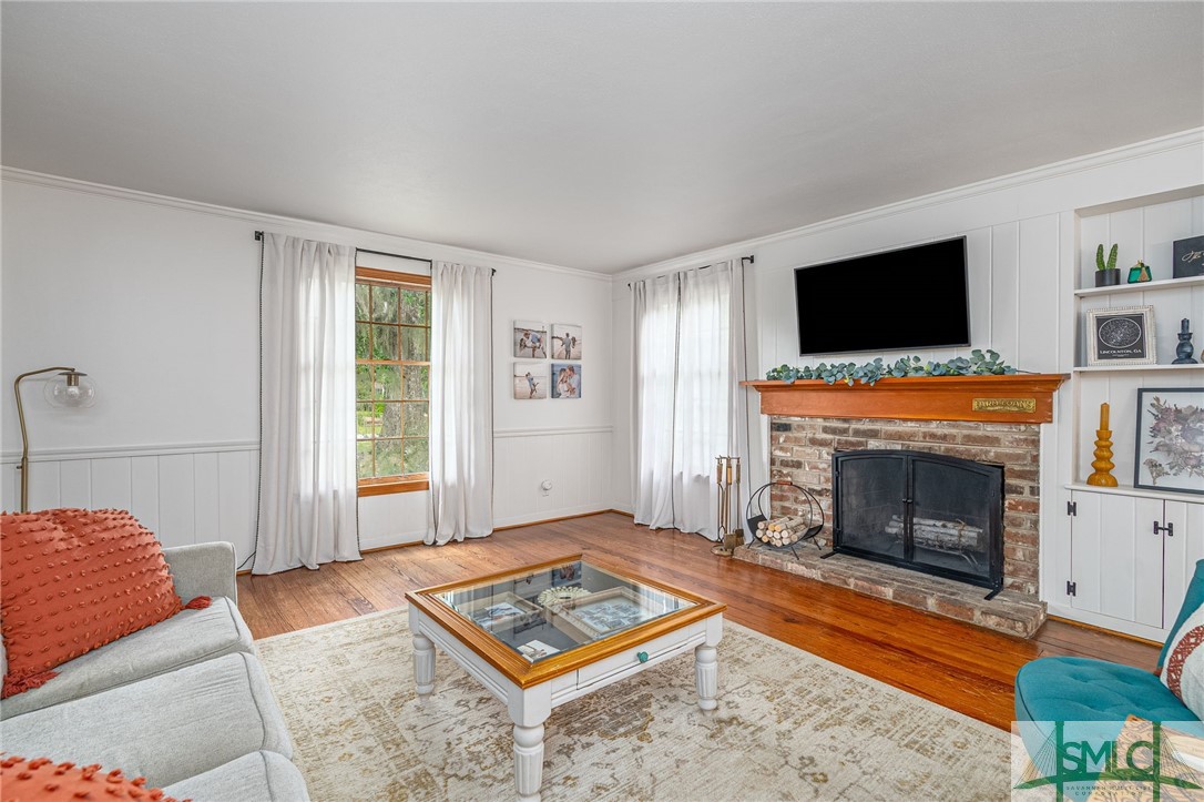 5714 Colonial Drive