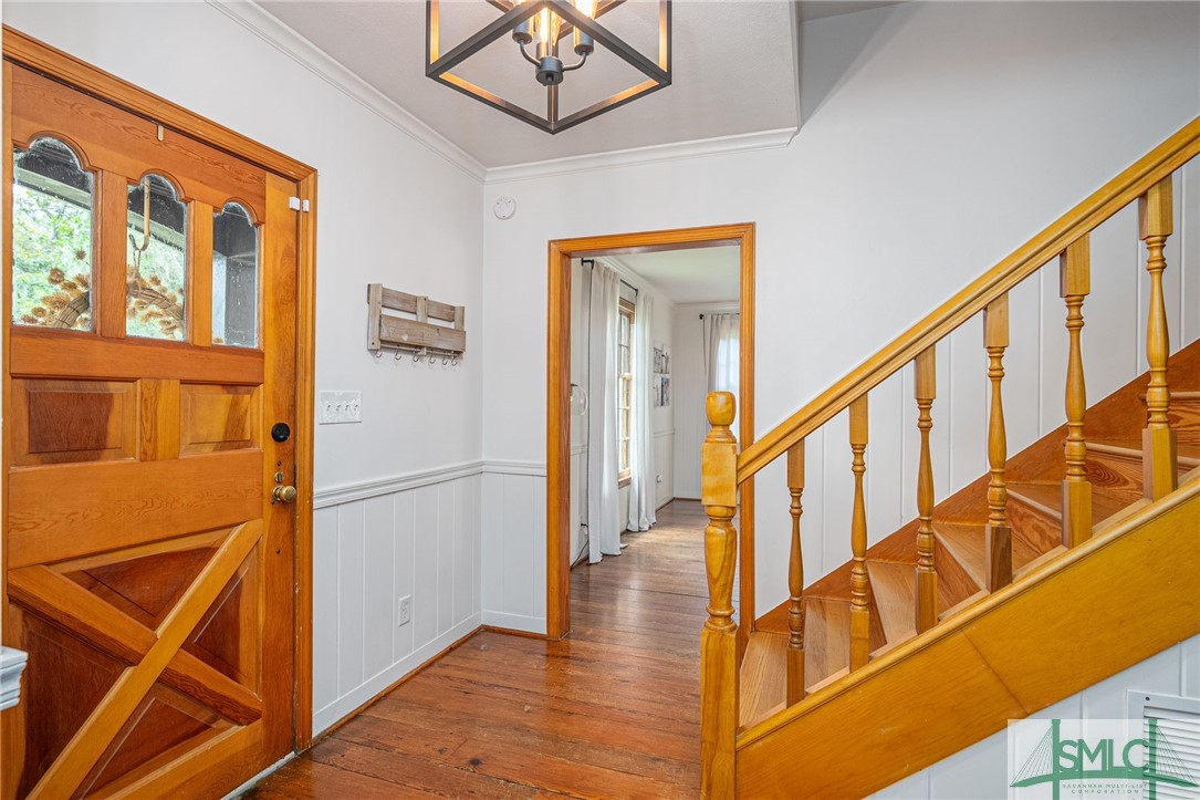 5714 Colonial Drive