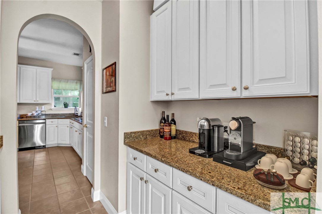62 Roswell Trail
