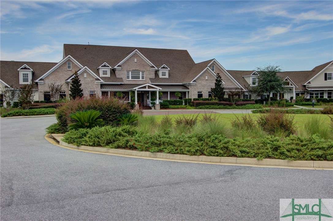 204 Park Chase