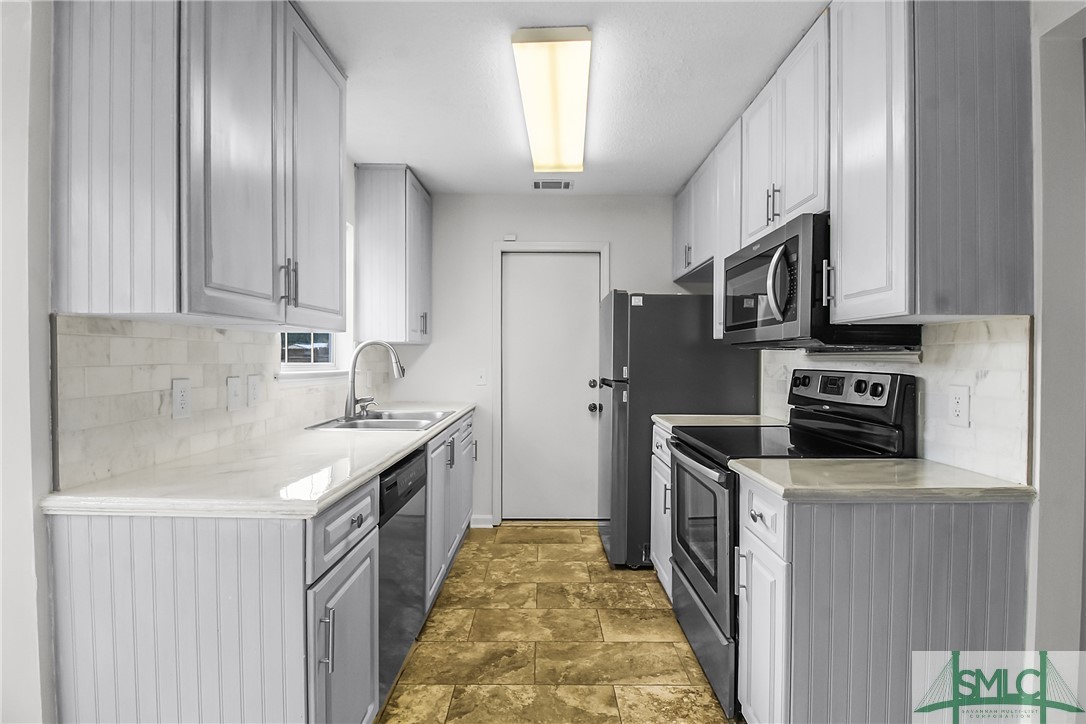 207 Laurelwood Drive