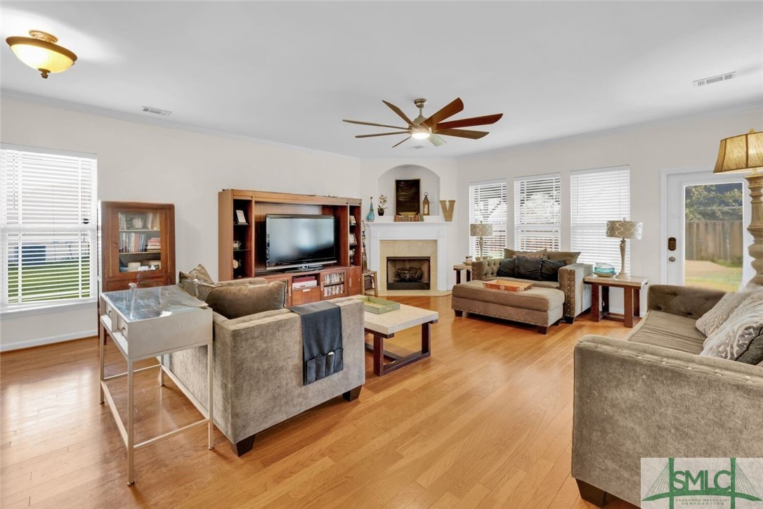 231 Carlisle Way