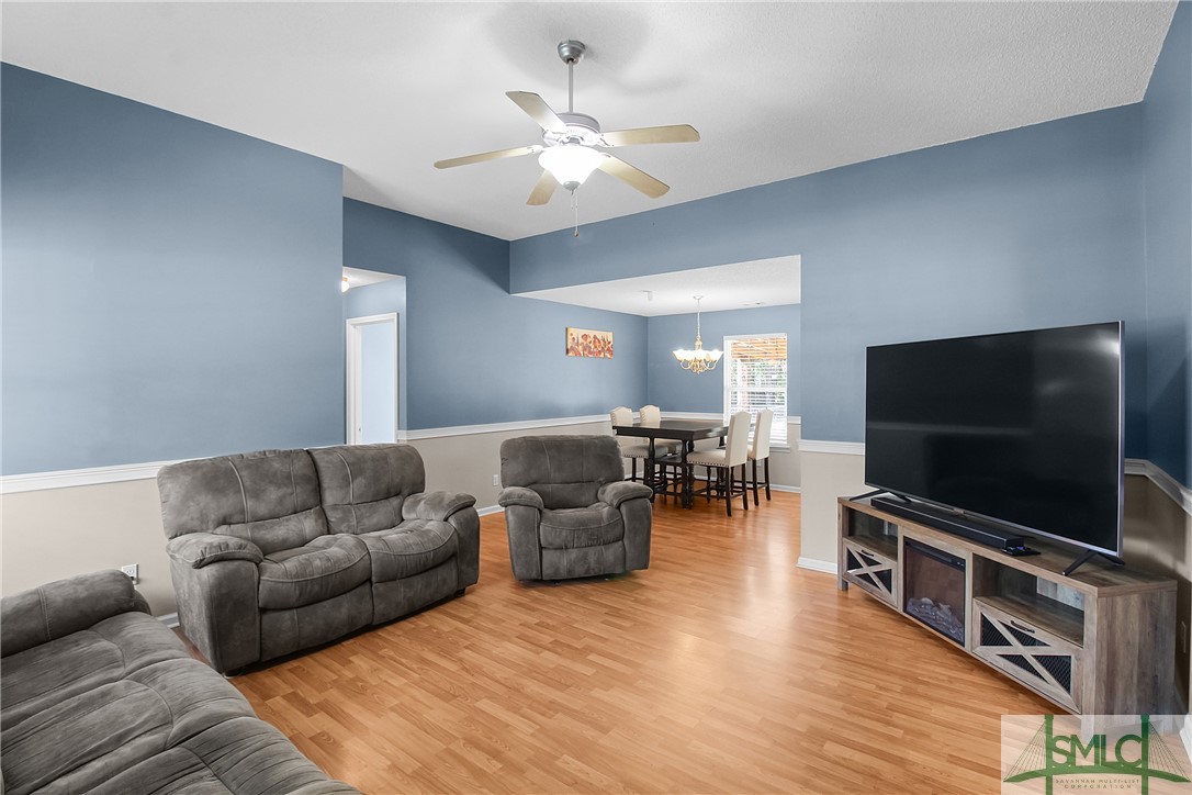 310 Saranac Way