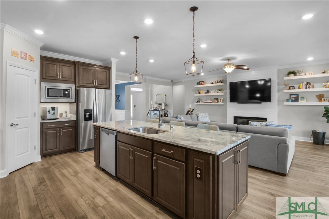 122 Champlain Drive