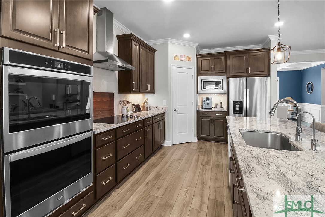 122 Champlain Drive