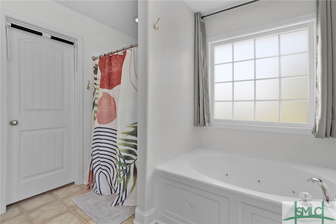 121 Wyatt Court NE