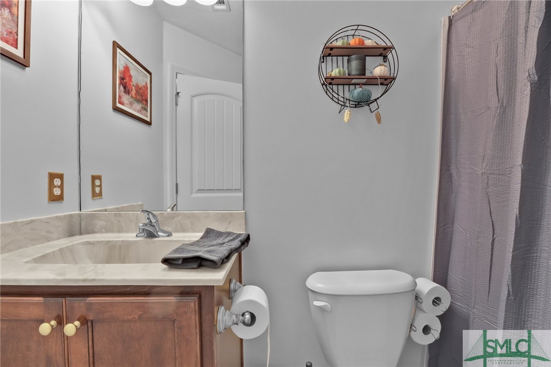 121 Wyatt Court NE
