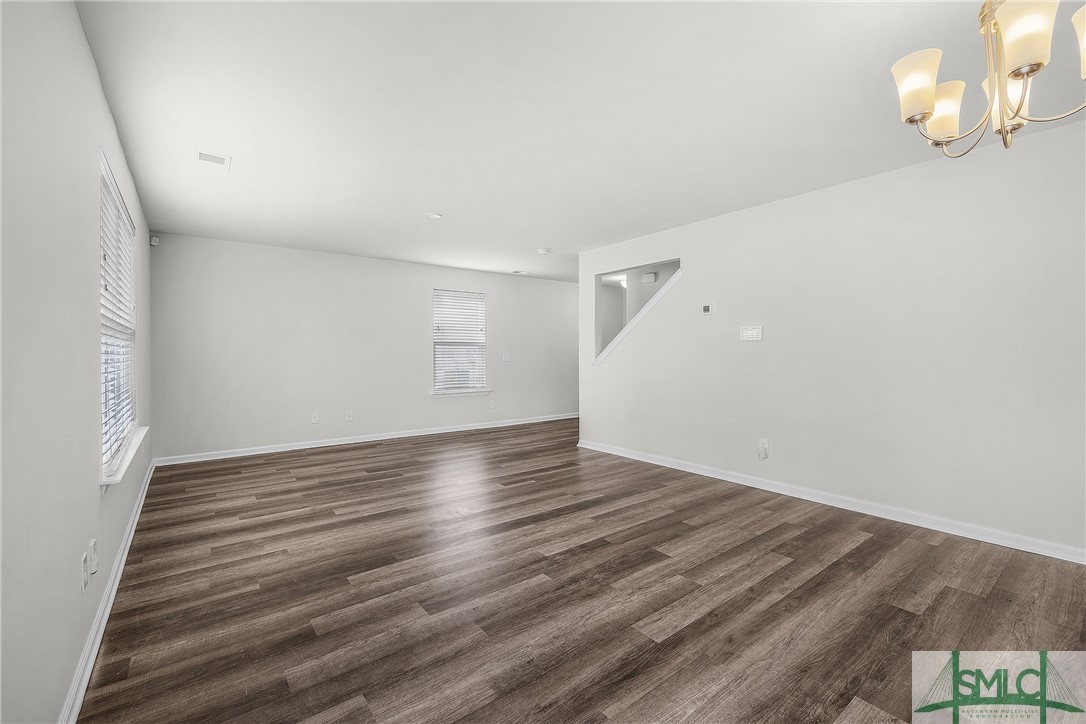 48 Hawkhorn Court