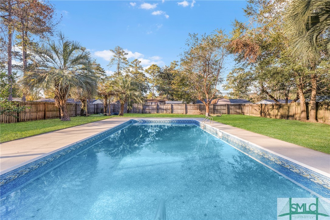 118 Melrose Place