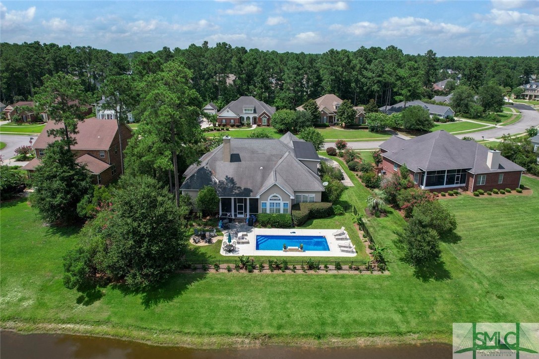 4 W Lake Heron Court