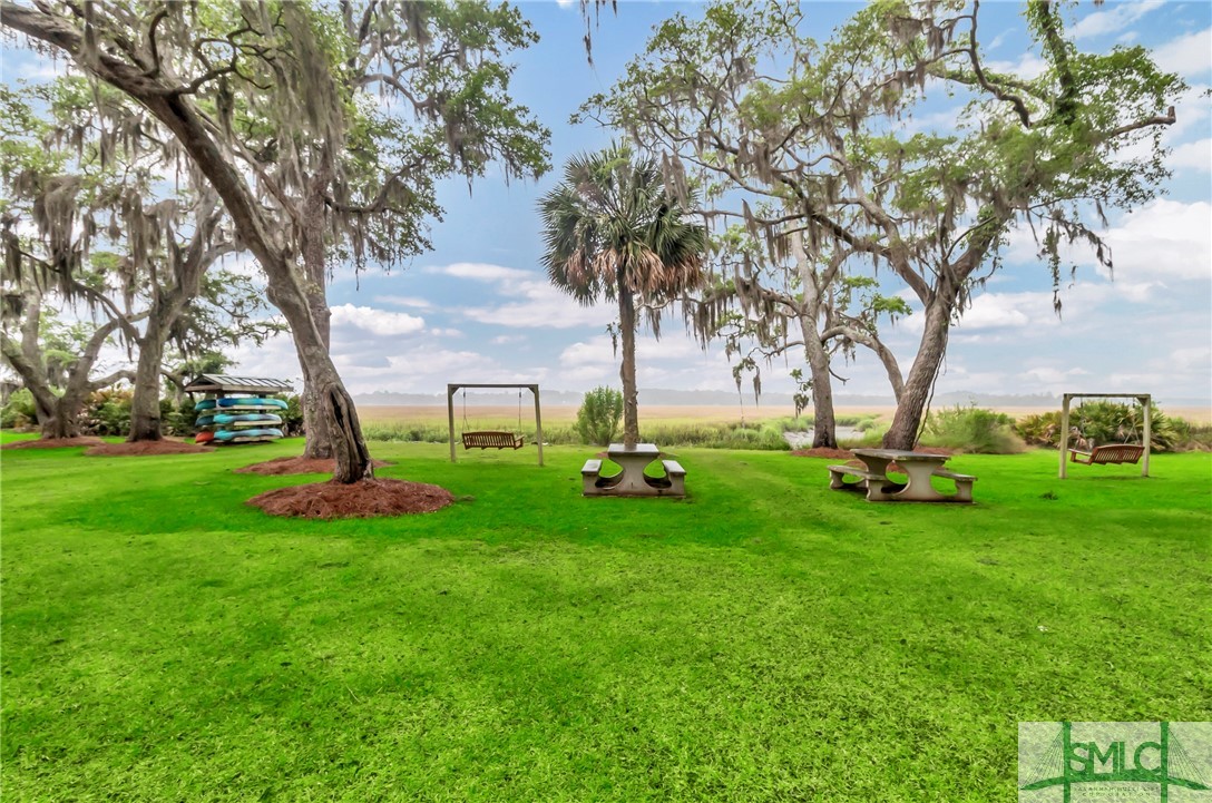 Lot 732 Cooper's Point Drive NE