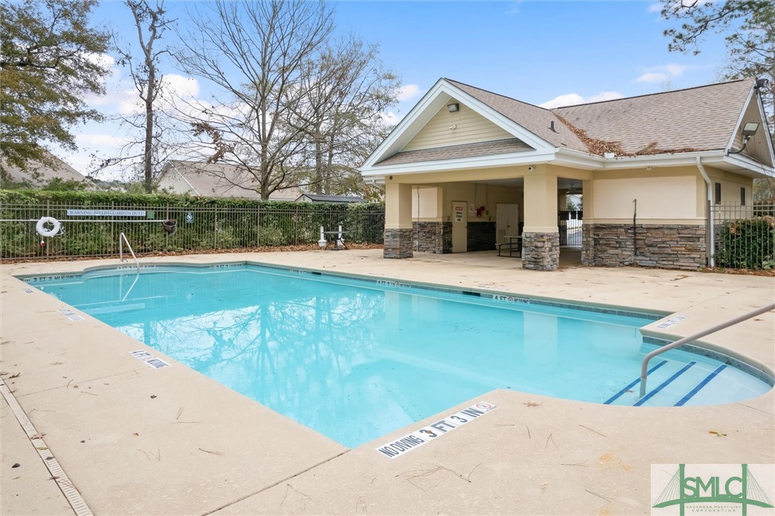 22 Travertine Circle