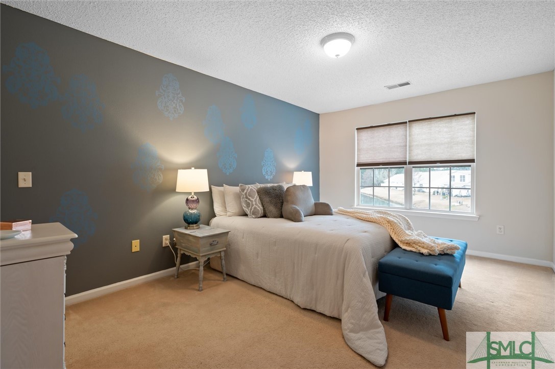 22 Travertine Circle