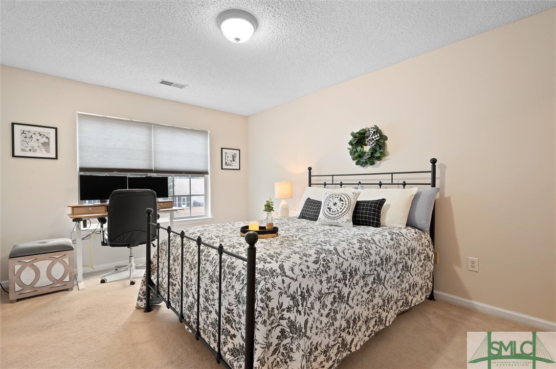 22 Travertine Circle
