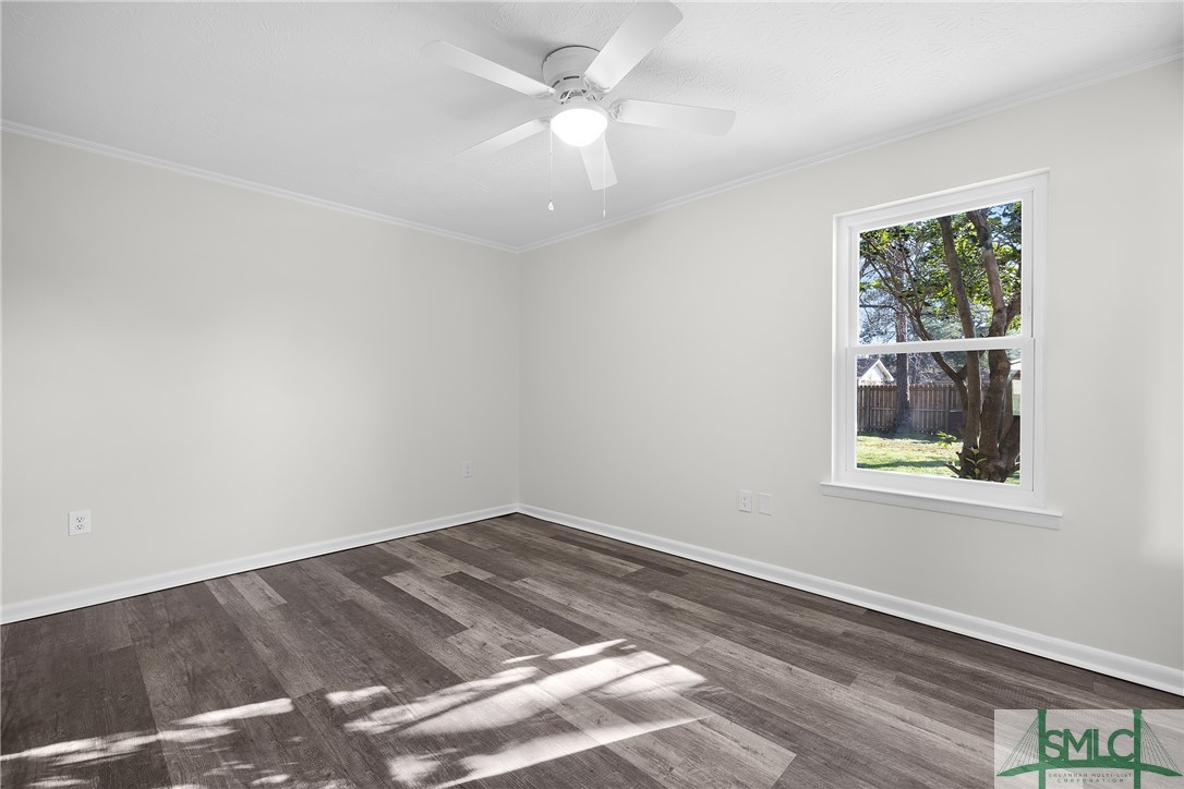 1232 Crawford Way