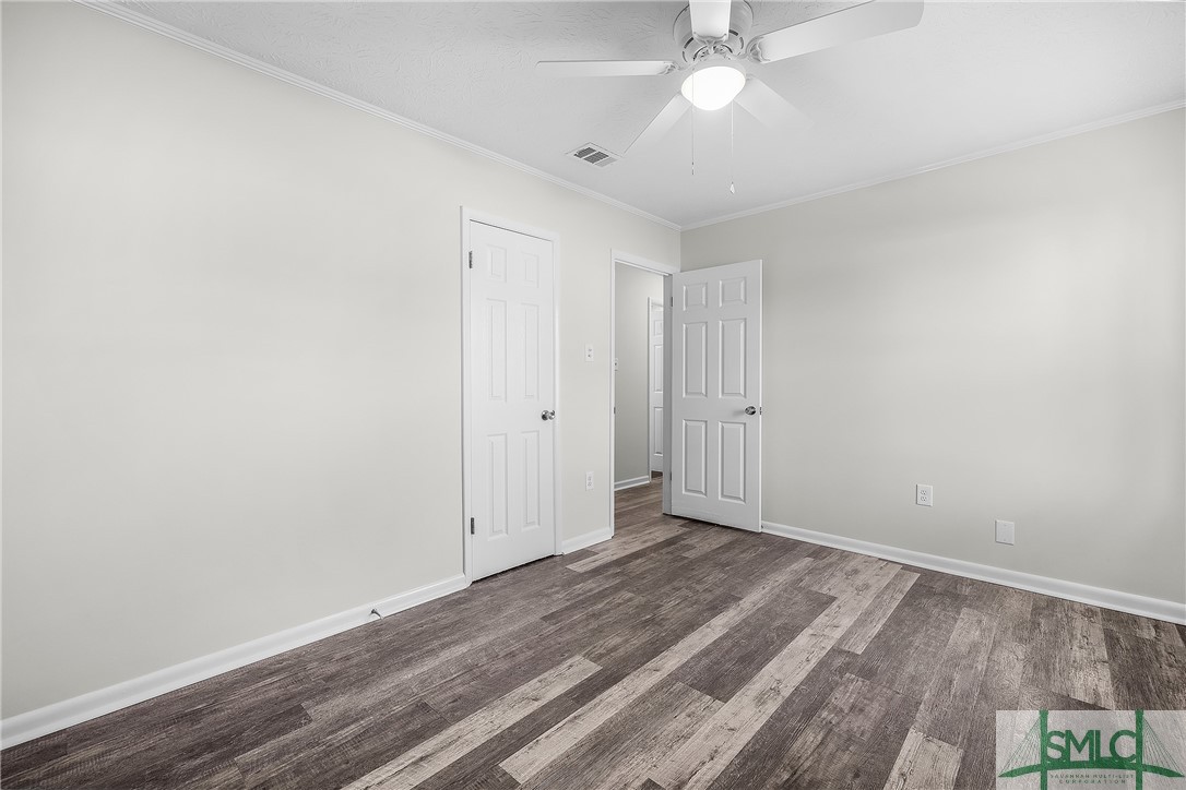 1232 Crawford Way