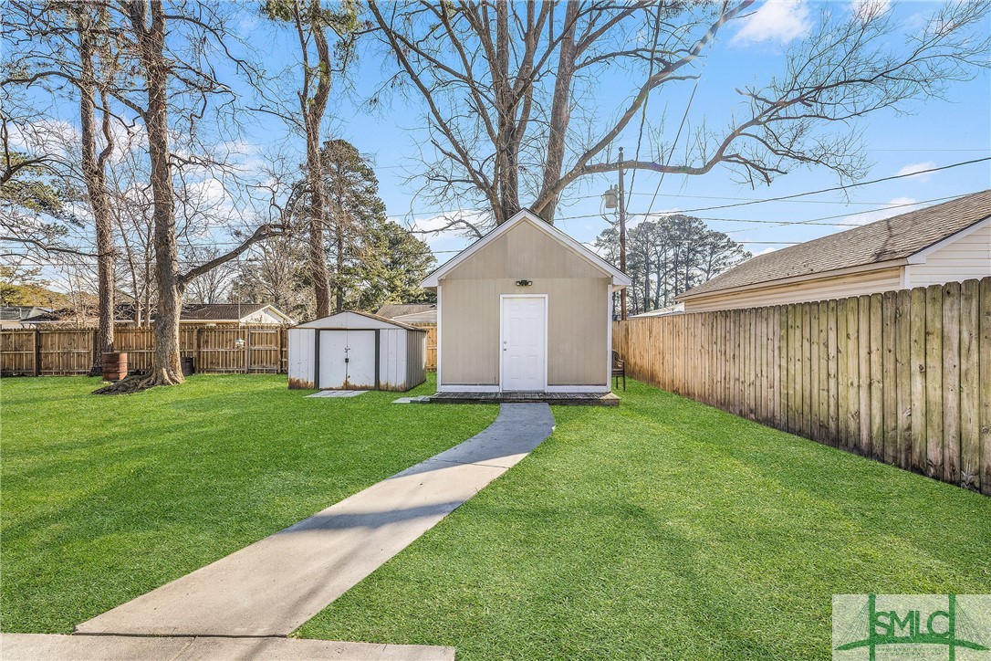 1232 Crawford Way