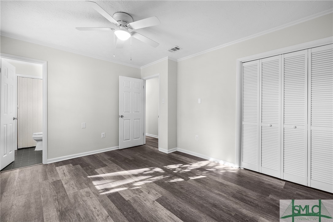 1232 Crawford Way
