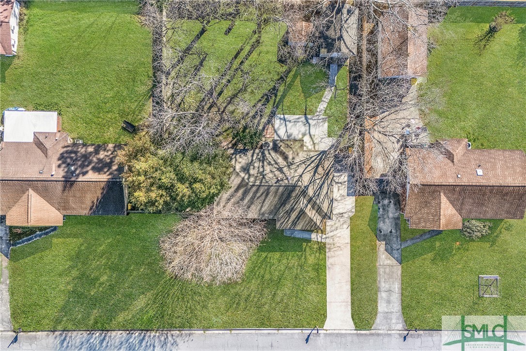 1232 Crawford Way