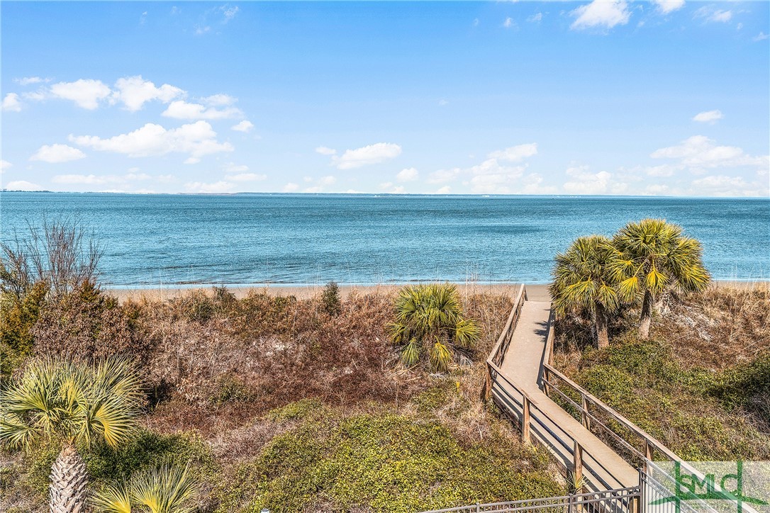 1217 Bay Street 101A