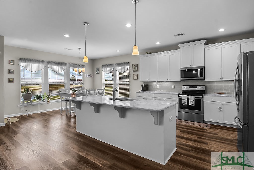 200 Brickhill Circle