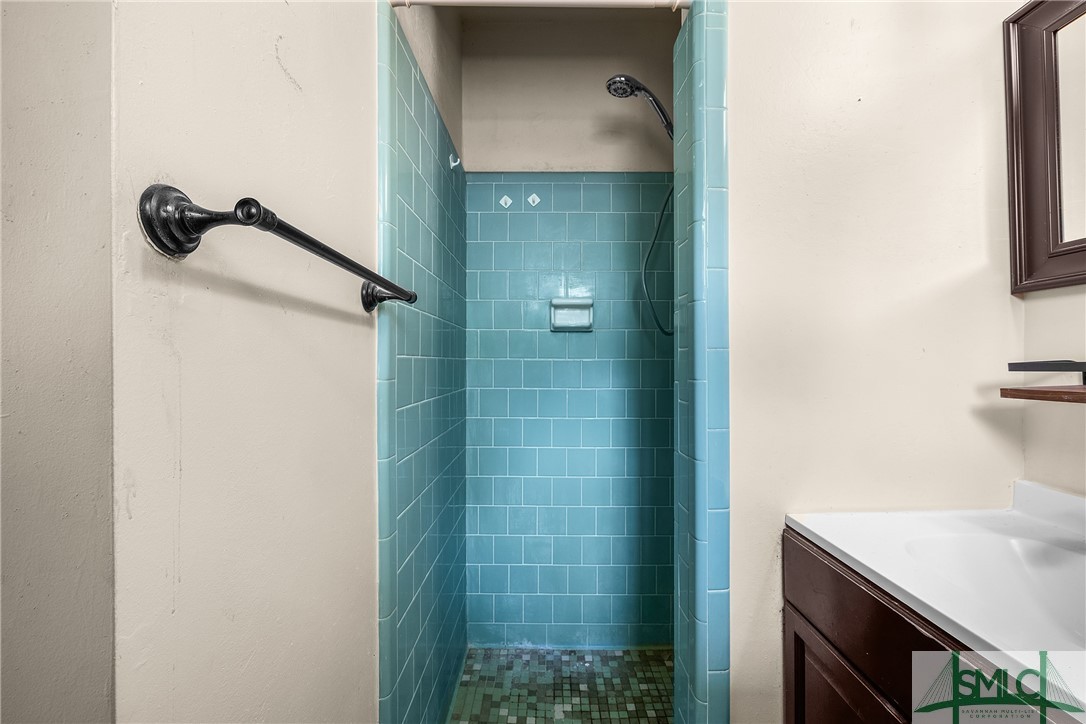 12215 Deerfield Road