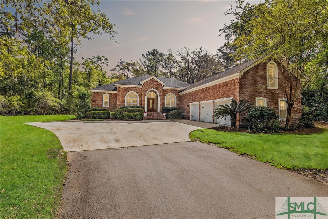 335 Buckland Hall Road
