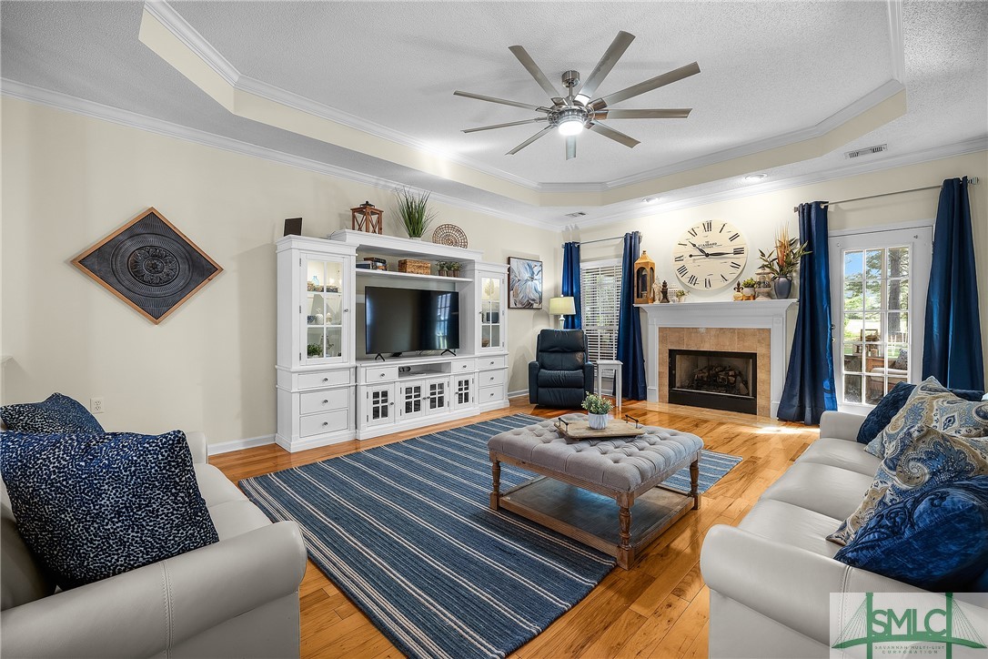 300 Stephanie Avenue