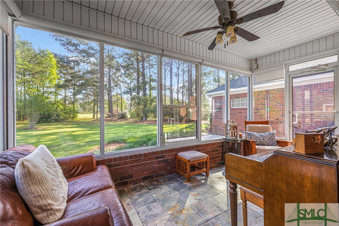 300 Stephanie Avenue