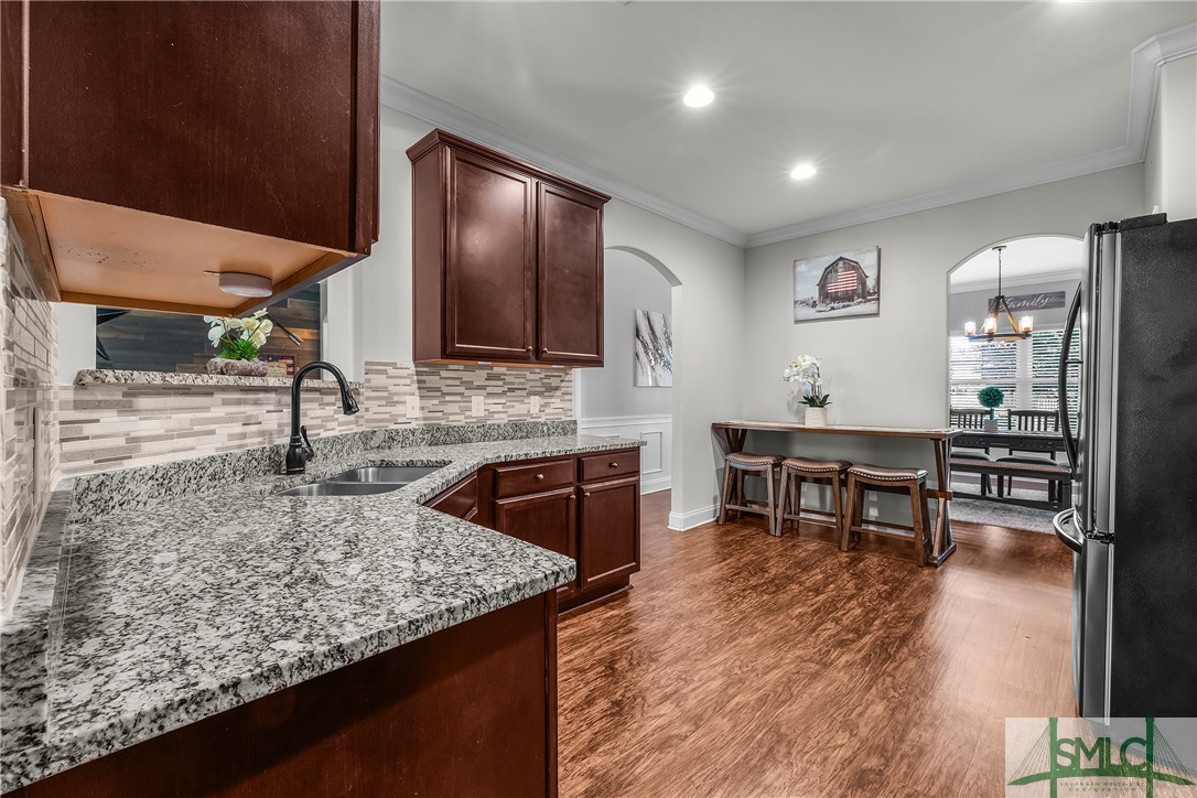 106 Greenbriar Drive