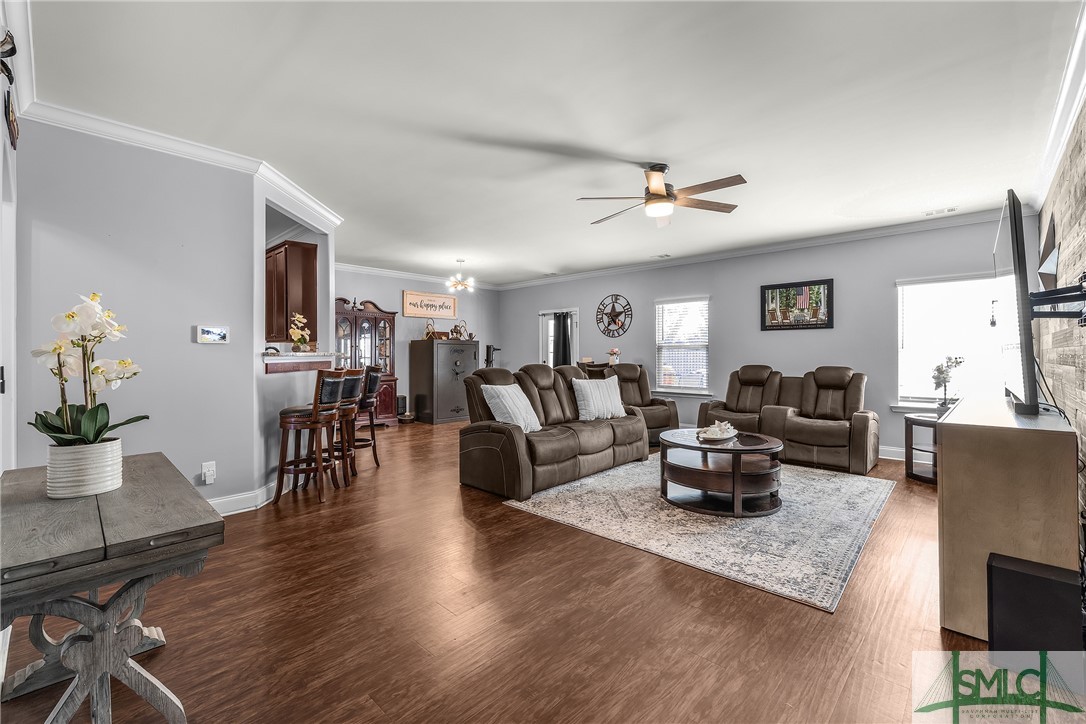 106 Greenbriar Drive