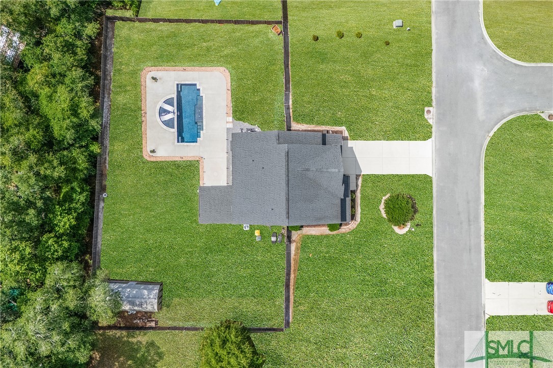 106 Greenbriar Drive
