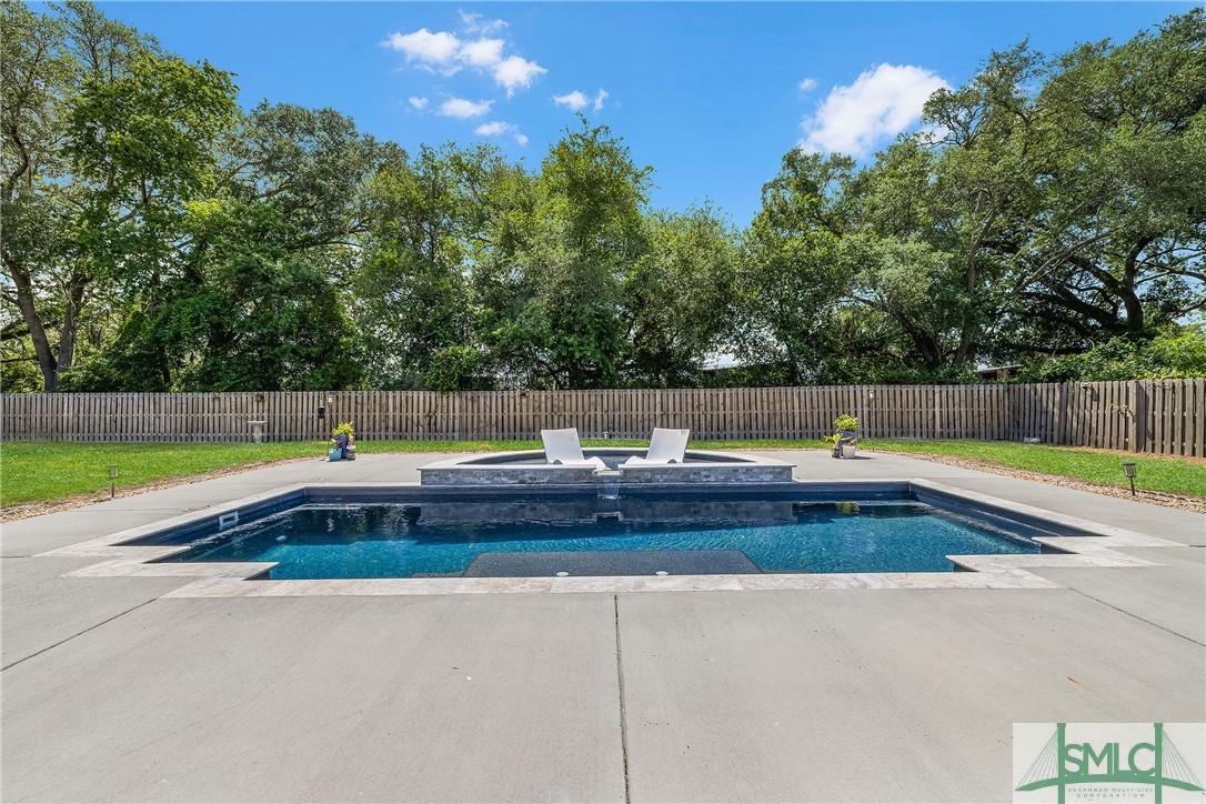 106 Greenbriar Drive