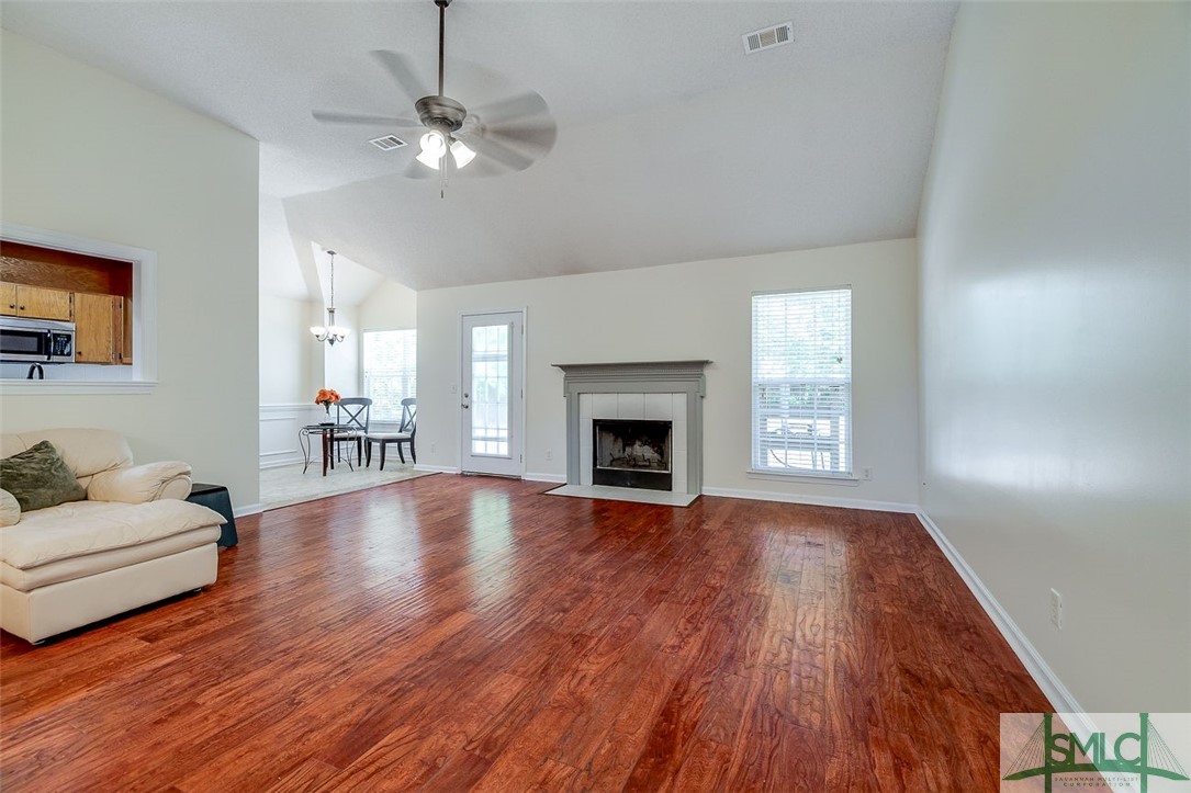 233 Jasper Lane