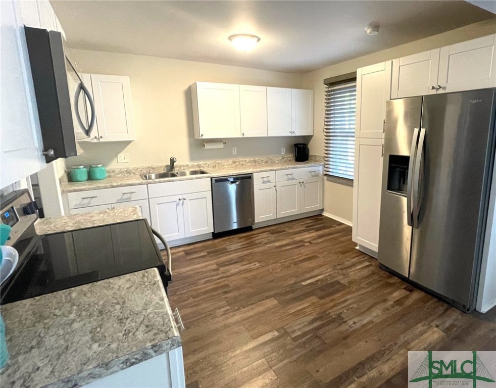 120 Van Nuys Boulevard