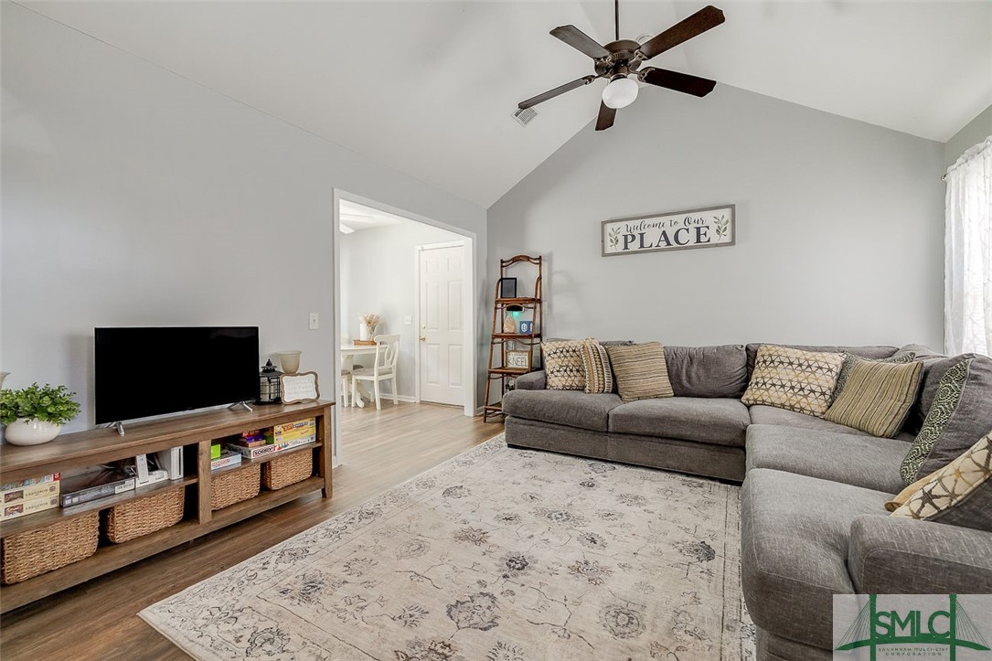 151 Clydesdale Court