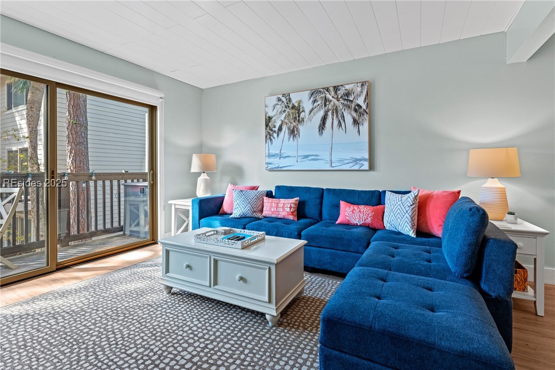 9 Tanglewood Drive Unit: 905