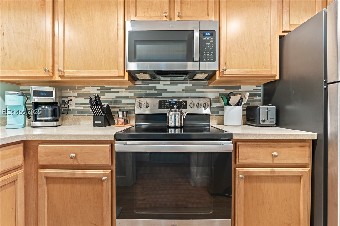 9 Tanglewood Drive Unit: 905