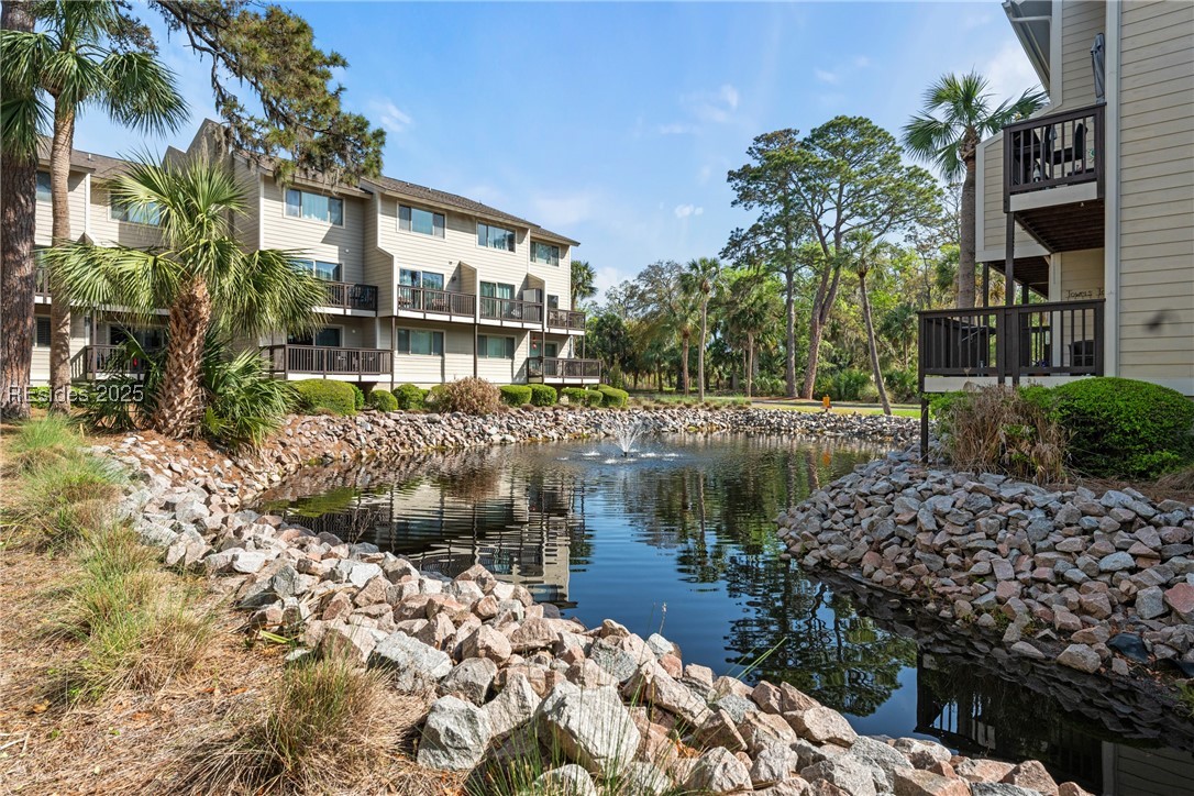 9 Tanglewood Drive Unit: 905