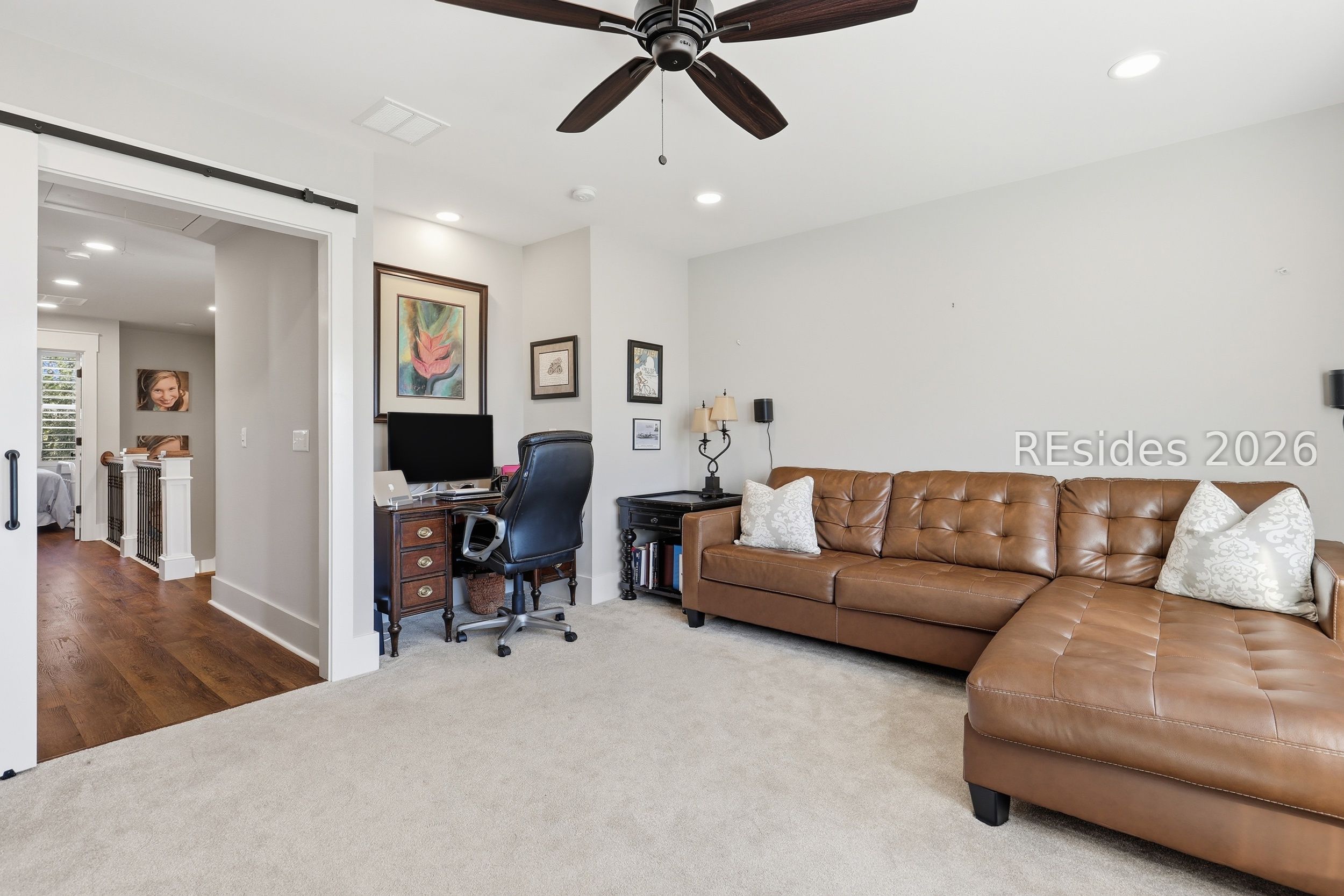 492 Hunters Loop S
