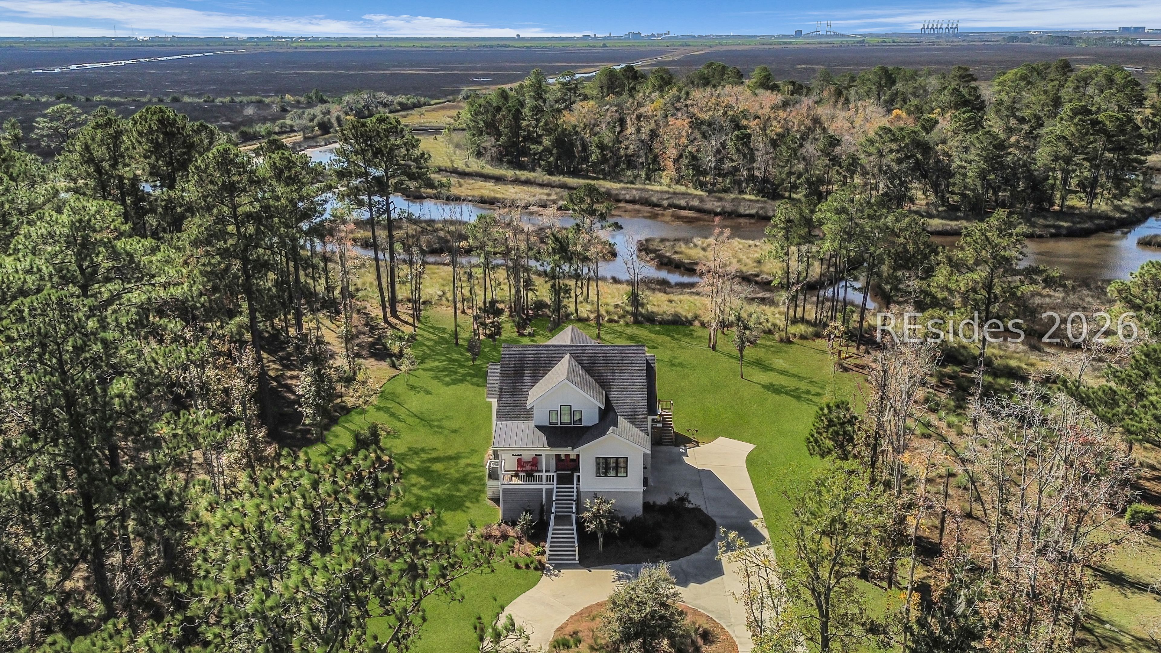 492 Hunters Loop S