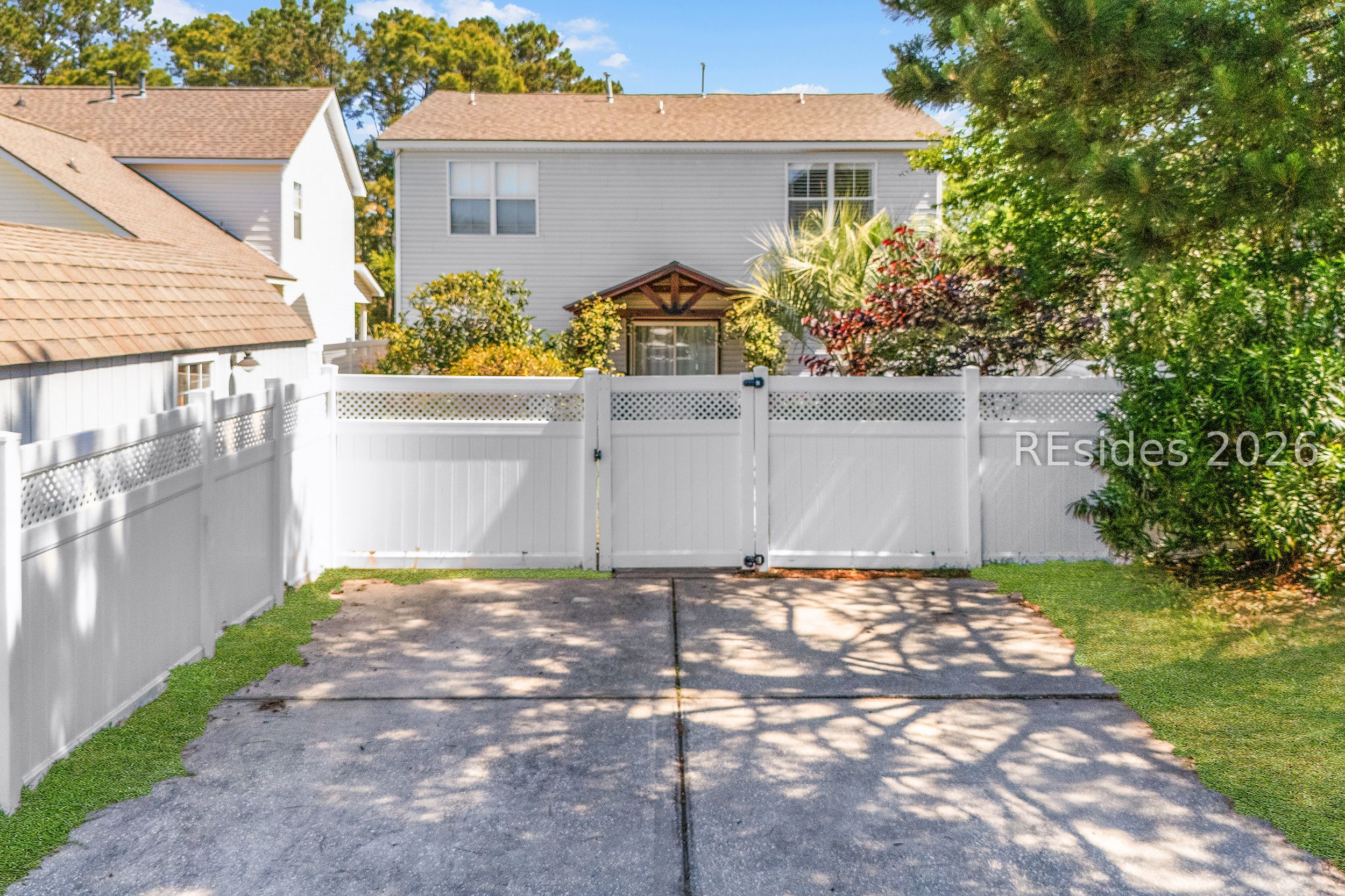 37 5th Avenue