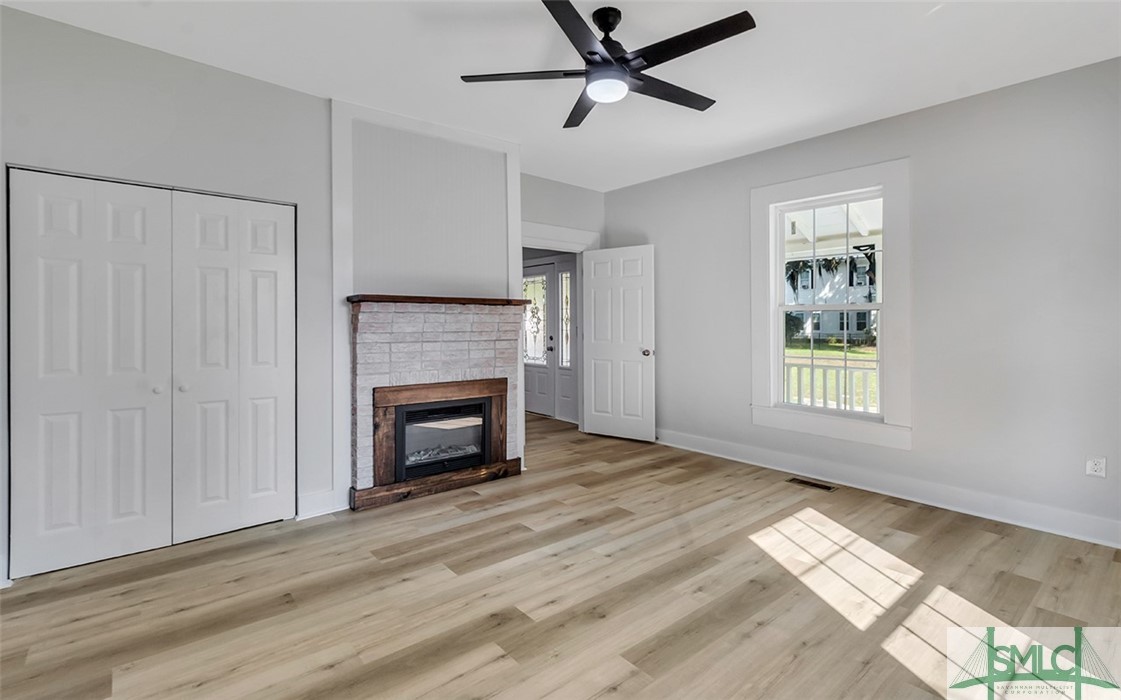 135 SW McQueen Street