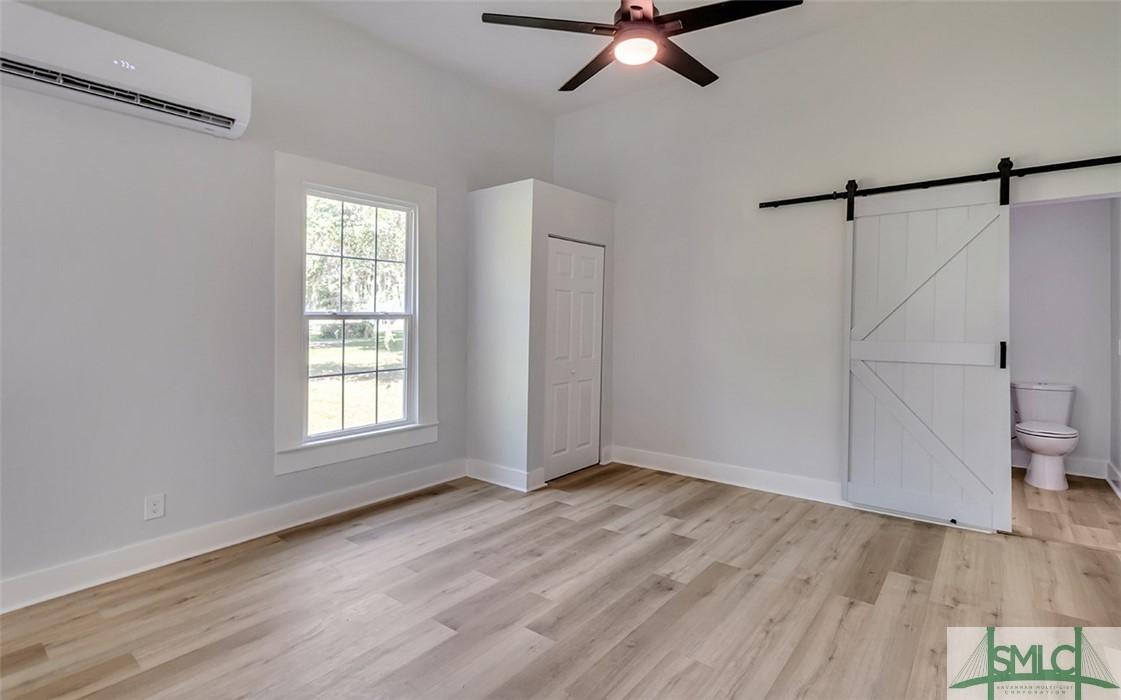 135 SW McQueen Street